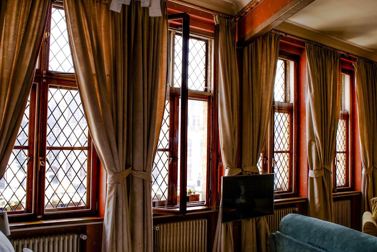 Guest House Huyze Die Maene بروج المظهر الخارجي الصورة
